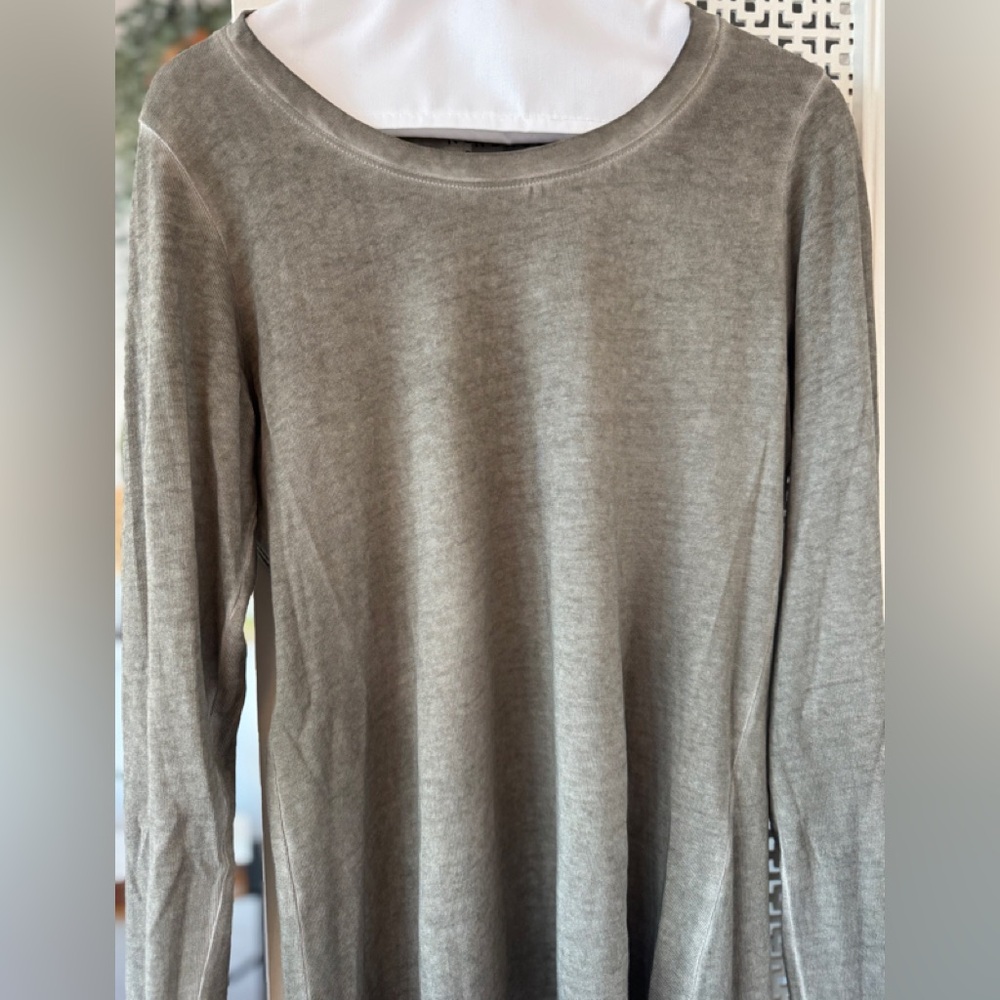 Rundholz Black Label Distress Long Sleeve Tee